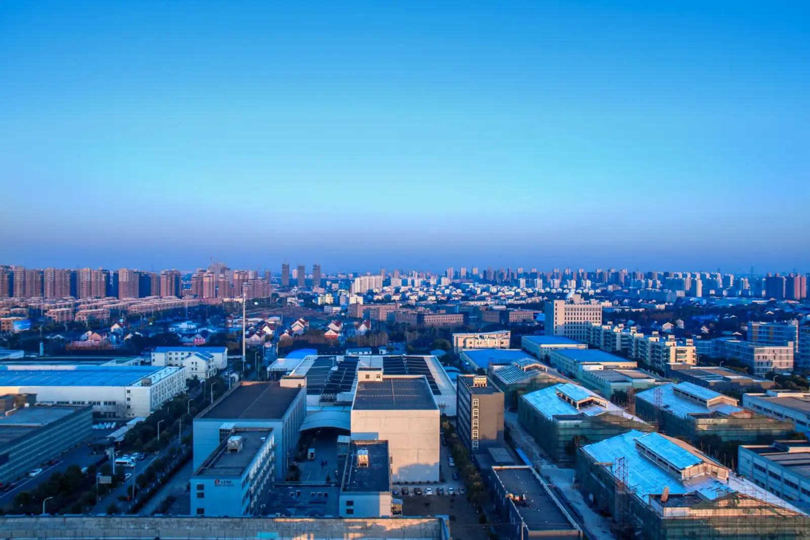 2025年上海二手房交易流程优化与风险防控要点解析正文配图 1