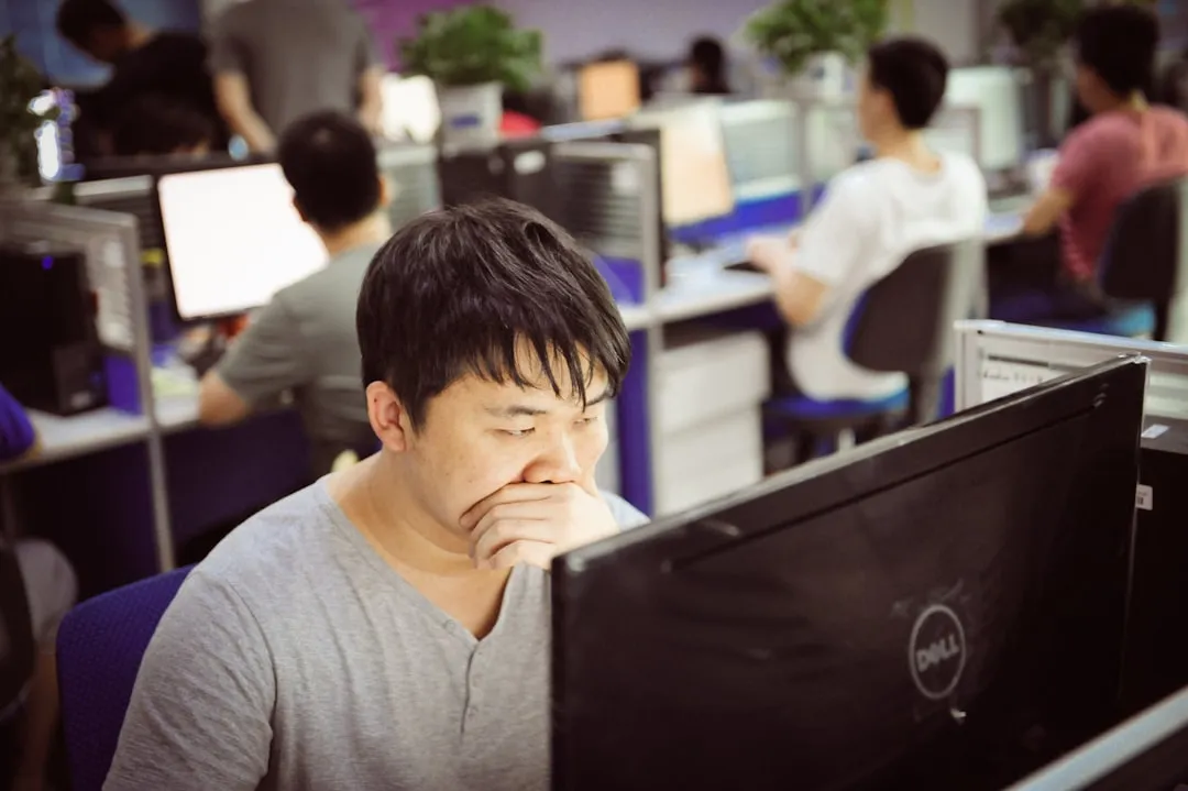 2025年上海二手房交易新政对房产经纪服务的影响分析