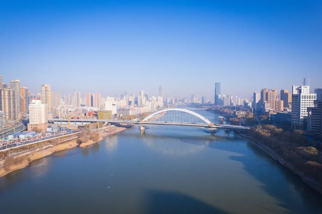 2024年上海二手房交易流程详解与胜邦房产专业服务优势