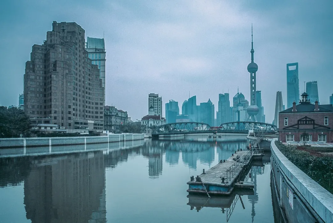 上海二手房交易流程优化与房产经纪服务标准解析正文配图 2