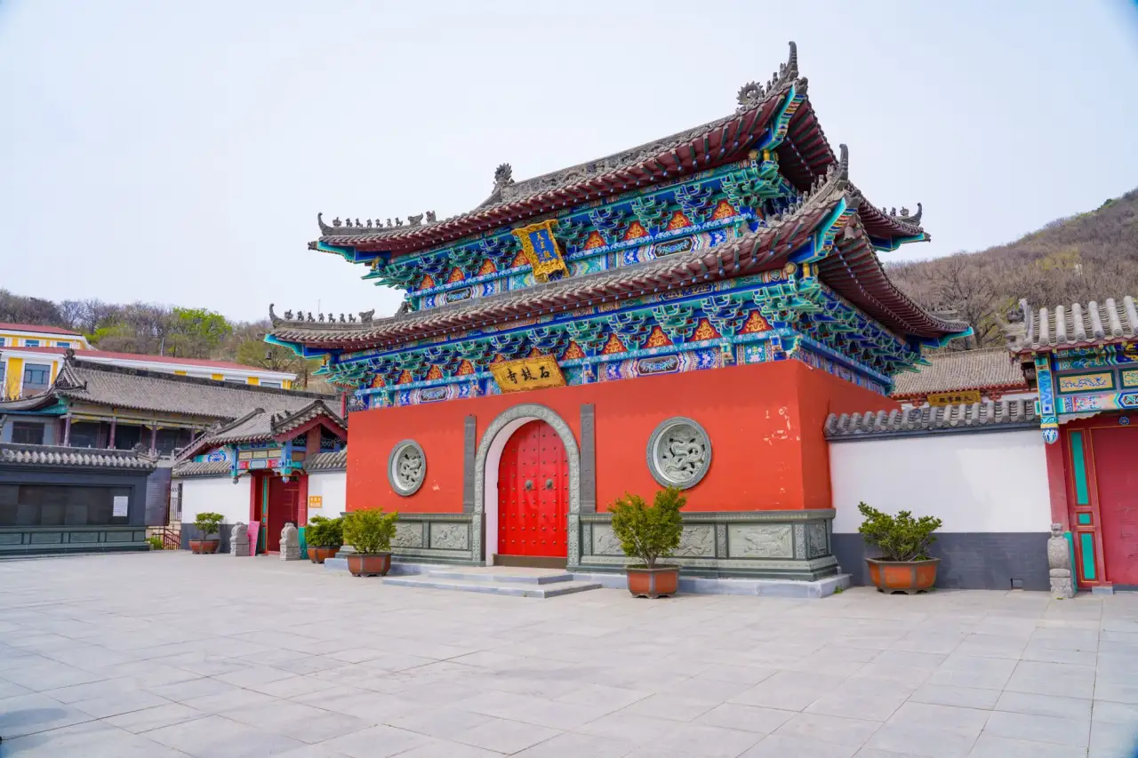 上海二手房交易流程优化与胜邦房产专业服务解析